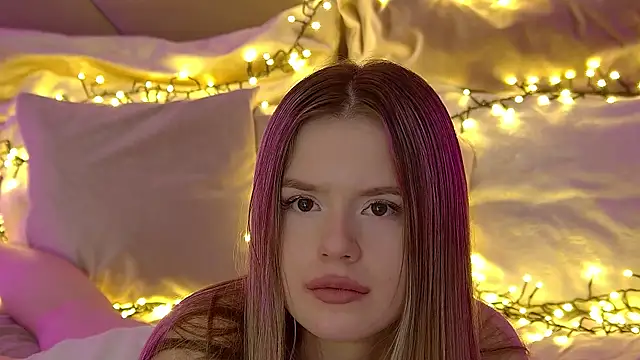 MilanaBalmain online show from 03.15.25