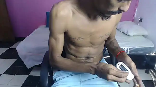 Snapshot of Albertwd420 chatting on 02.25.25 Albertwd420 online show from 02.25.25