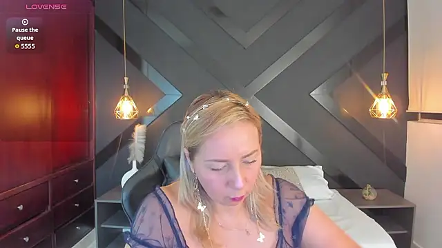 Snapshot of andre_soto_ chatting on 01.13.26 andre soto online show from 01.13.26