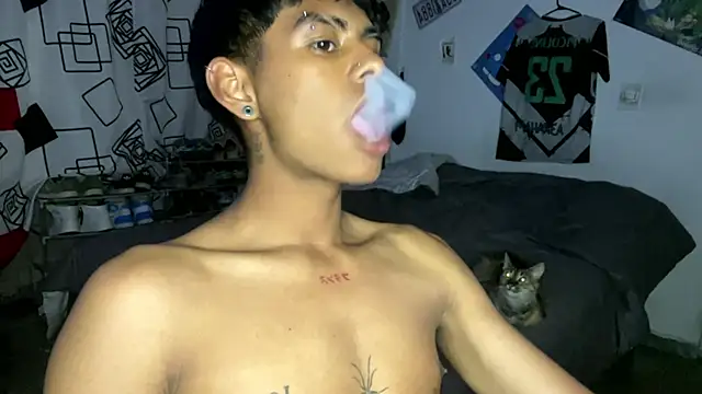  Billowy  online show from 10.02.25