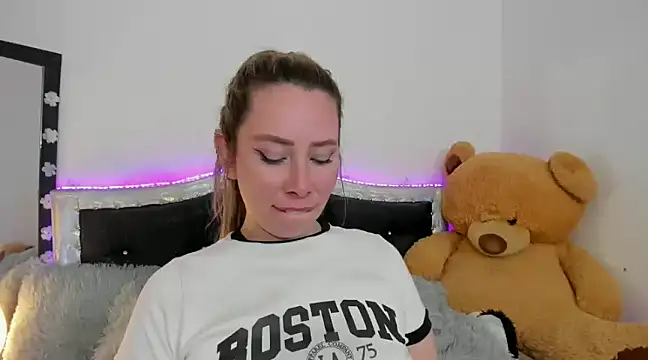 JanneKim online show from 02.05.25