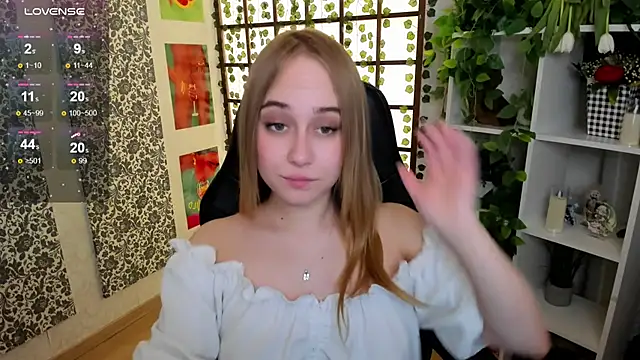 LianaBright online show from 03.09.25