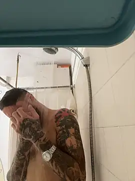 Snapshot of chavito2223 chatting on 09.23.25 chavito2223 online show from 09.23.25