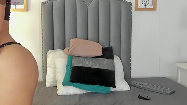 samanta william online show from 02.27.25