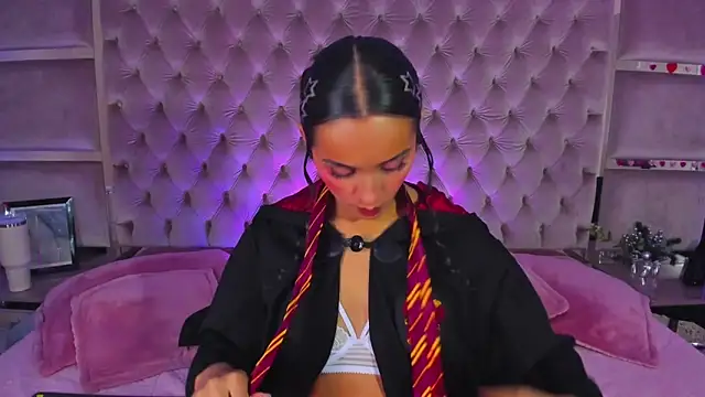 Harii 02 online show from 03.11.26