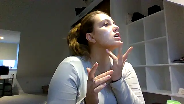 Krystal Tx online show from 10.26.25