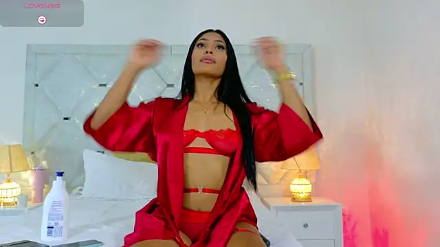 Snapshot of Anna_risse chatting on 09.12.25 Anna risse online show from 09.12.25