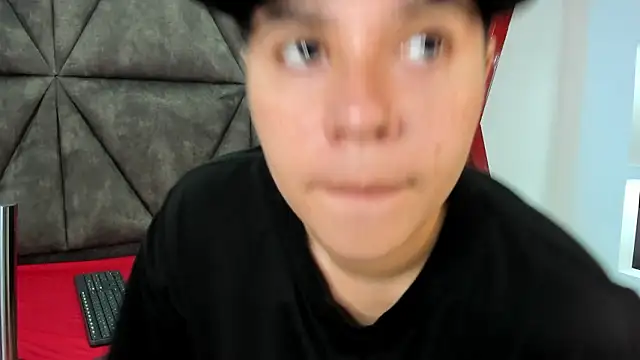 AbbySmiitth  online show from 02.04.26