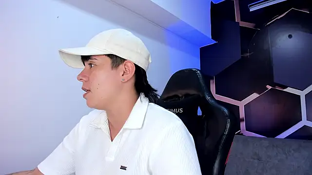 AbbySmiitth  online show from 02.16.26