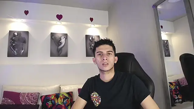 Snapshot of MrWilliseo chatting on 03.04.25 MrWilliseo online show from 03.04.25