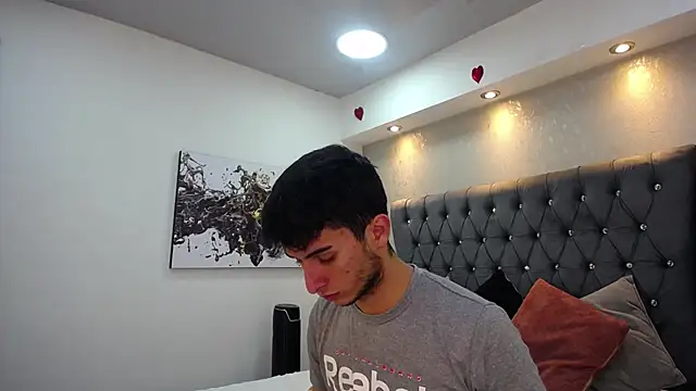 Snapshot of MrWilliseo chatting on 03.17.25 MrWilliseo online show from 03.17.25