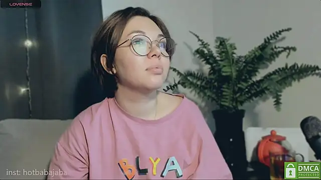 Snapshot of whoa-hoa-hoa-hoa-hoa chatting on 02.17.25 whoa-hoa-hoa-hoa-hoa online show from 02.17.25