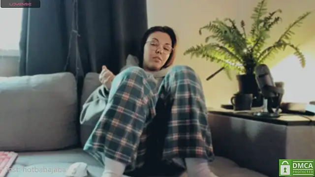 Snapshot of whoa-hoa-hoa-hoa-hoa chatting on 02.23.25 whoa-hoa-hoa-hoa-hoa online show from 02.23.25