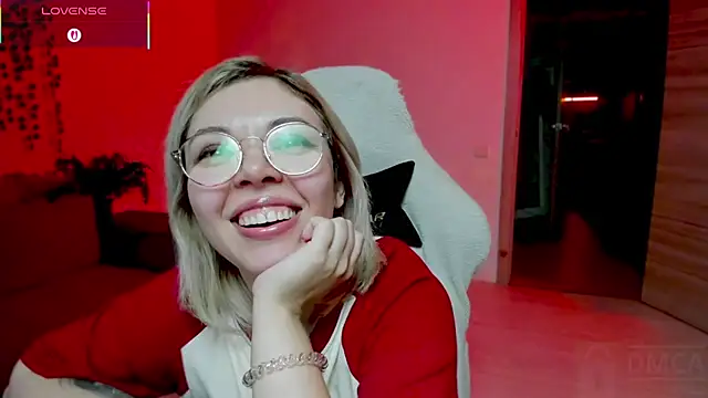 Snapshot of whoa-hoa-hoa-hoa-hoa chatting on 11.09.25 whoa-hoa-hoa-hoa-hoa online show from 11.09.25