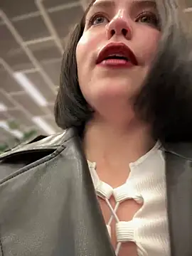 meow girl online show from 12.29.24