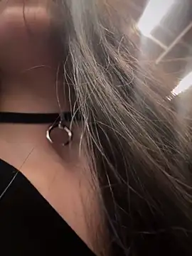 meow girl online show from 02.19.25