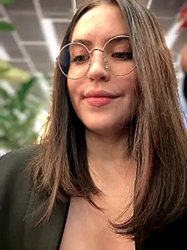 meow girl online show from 09.29.25