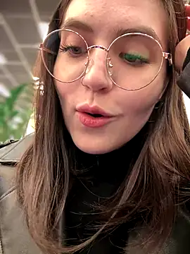 meow girl online show from 10.02.25