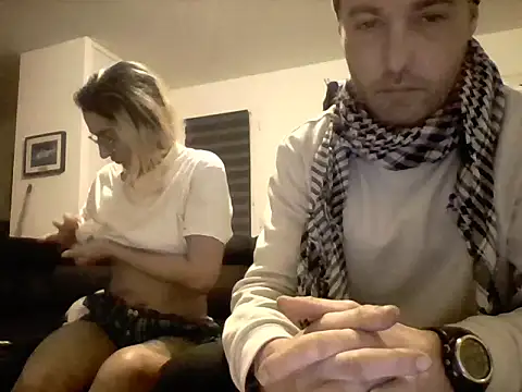 Snapshot of zil56 chatting on 02.11.26 zil56 online show from 02.11.26