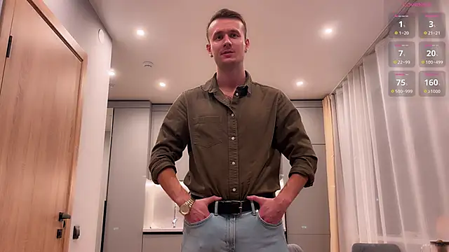 Snapshot of cute_mark chatting on 11.14.25 cute mark online show from 11.14.25