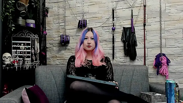 CruelMistress online show from 11.07.25