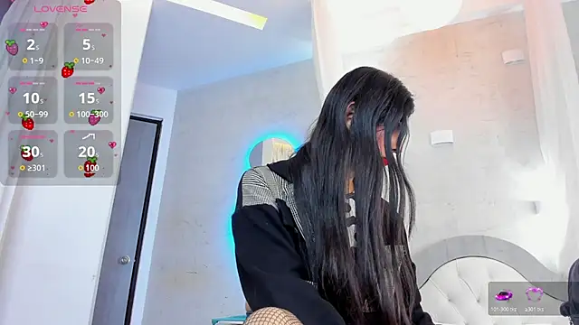 Venusflame   online show from 11.16.25