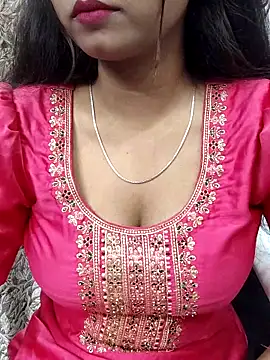 Snapshot of Ishaani_0 chatting on 03.19.25 Ishaani 0 online show from 03.19.25