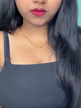 Snapshot of Ishaani_0 chatting on 05.13.26 Ishaani 0 online show from 05.13.26