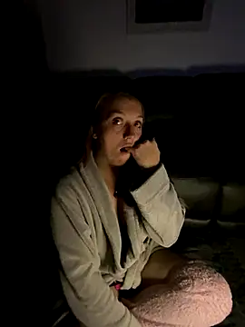 Stoner BarbieXX online show from 09.29.25