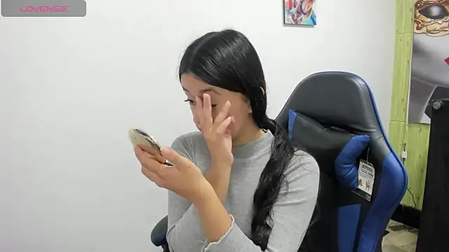 zoe connor19 online show from 02.28.26