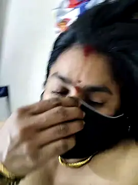 Snapshot of Tamilrojanew chatting on 12.09.24 Tamilrojanew online show from 12.09.24