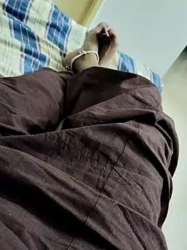 Snapshot of Tamilrojanew chatting on 03.11.25 Tamilrojanew online show from 03.11.25