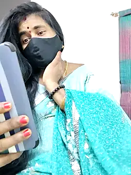 Snapshot of Tamilrojanew chatting on 09.08.25 Tamilrojanew online show from 09.08.25