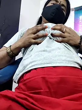 Snapshot of Tamilrojanew chatting on 09.16.25 Tamilrojanew online show from 09.16.25