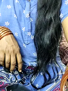 Snapshot of Tamilrojanew chatting on 09.28.25 Tamilrojanew online show from 09.28.25