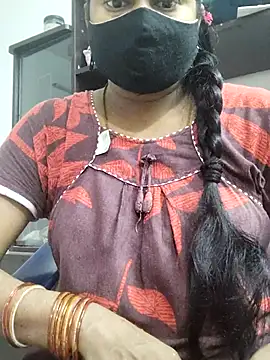 Snapshot of Tamilrojanew chatting on 09.29.25 Tamilrojanew online show from 09.29.25