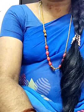 Snapshot of Tamilrojanew chatting on 10.16.25 Tamilrojanew online show from 10.16.25