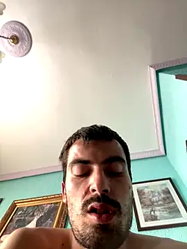 Snapshot of Frantri00@xh chatting on 09.27.25 Frantri00xh online show from 09.27.25