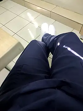 gatmoreno1 online show from 01.13.26