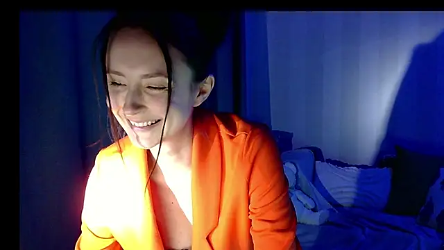 LilyXSky online show from 12.03.24