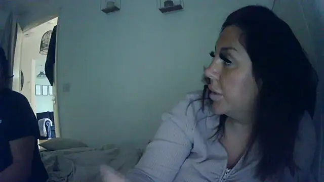 Snapshot of vanilla_chocolate23 chatting on 01.17.25 vanilla chocolate23 online show from 01.17.25