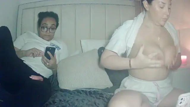 Snapshot of vanilla_chocolate23 chatting on 01.31.26 vanilla chocolate23 online show from 01.31.26