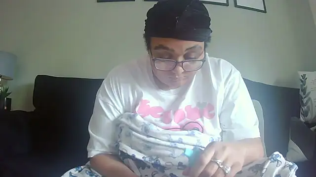 Snapshot of vanilla_chocolate23 chatting on 02.08.26 vanilla chocolate23 online show from 02.08.26