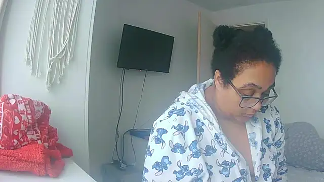 Snapshot of vanilla_chocolate23 chatting on 02.16.26 vanilla chocolate23 online show from 02.16.26