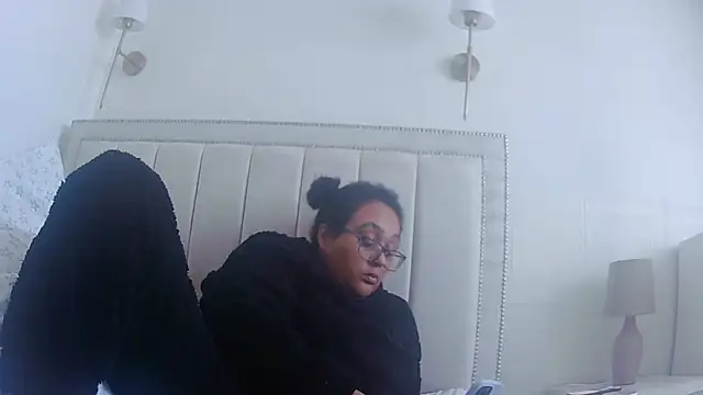 Snapshot of vanilla_chocolate23 chatting on 02.17.26 vanilla chocolate23 online show from 02.17.26