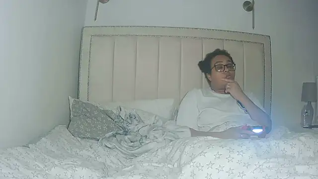 Snapshot of vanilla_chocolate23 chatting on 02.21.26 vanilla chocolate23 online show from 02.21.26