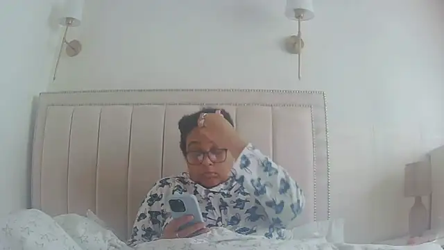 Snapshot of vanilla_chocolate23 chatting on 02.27.26 vanilla chocolate23 online show from 02.27.26