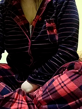 Snapshot of 3ahhd chatting on 03.18.25 3ahhd online show from 03.18.25