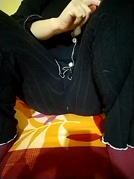 Snapshot of 3ahhd chatting on 11.16.25 3ahhd online show from 11.16.25