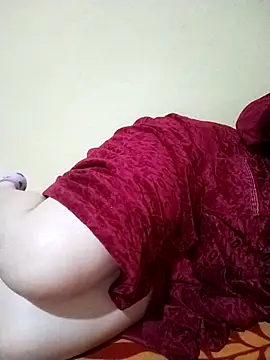 Snapshot of 3ahhd chatting on 11.20.25 3ahhd online show from 11.20.25